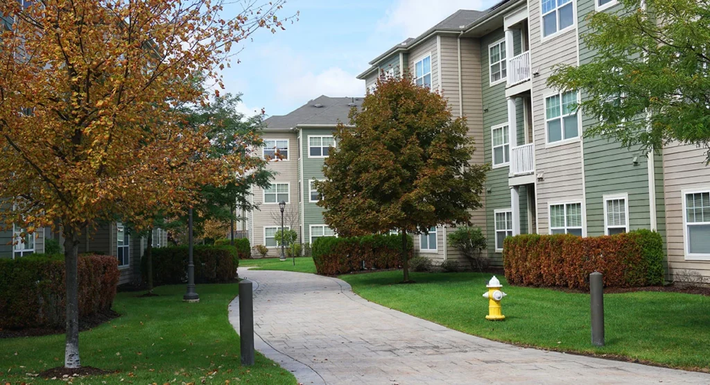 Condo community mn Landscaping and Lawn Care Services | PRO Land | Snow | Grand Forks, MN